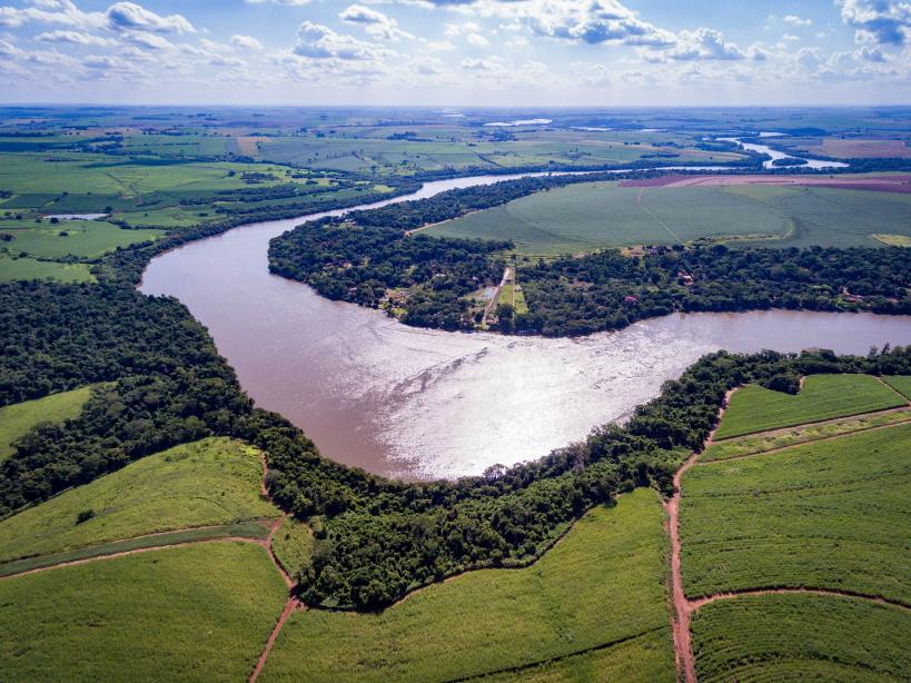 A miracle along the Paraná River